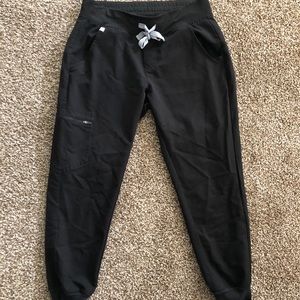 Figs Small Petite Joggers Black